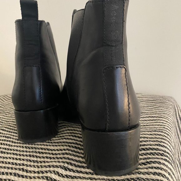Acne Studios | Shoes | Acne Studios Leather Jensen Chelsea Boots Size ...